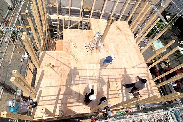 建方　~イメージは割り箸を縦横に組立てる